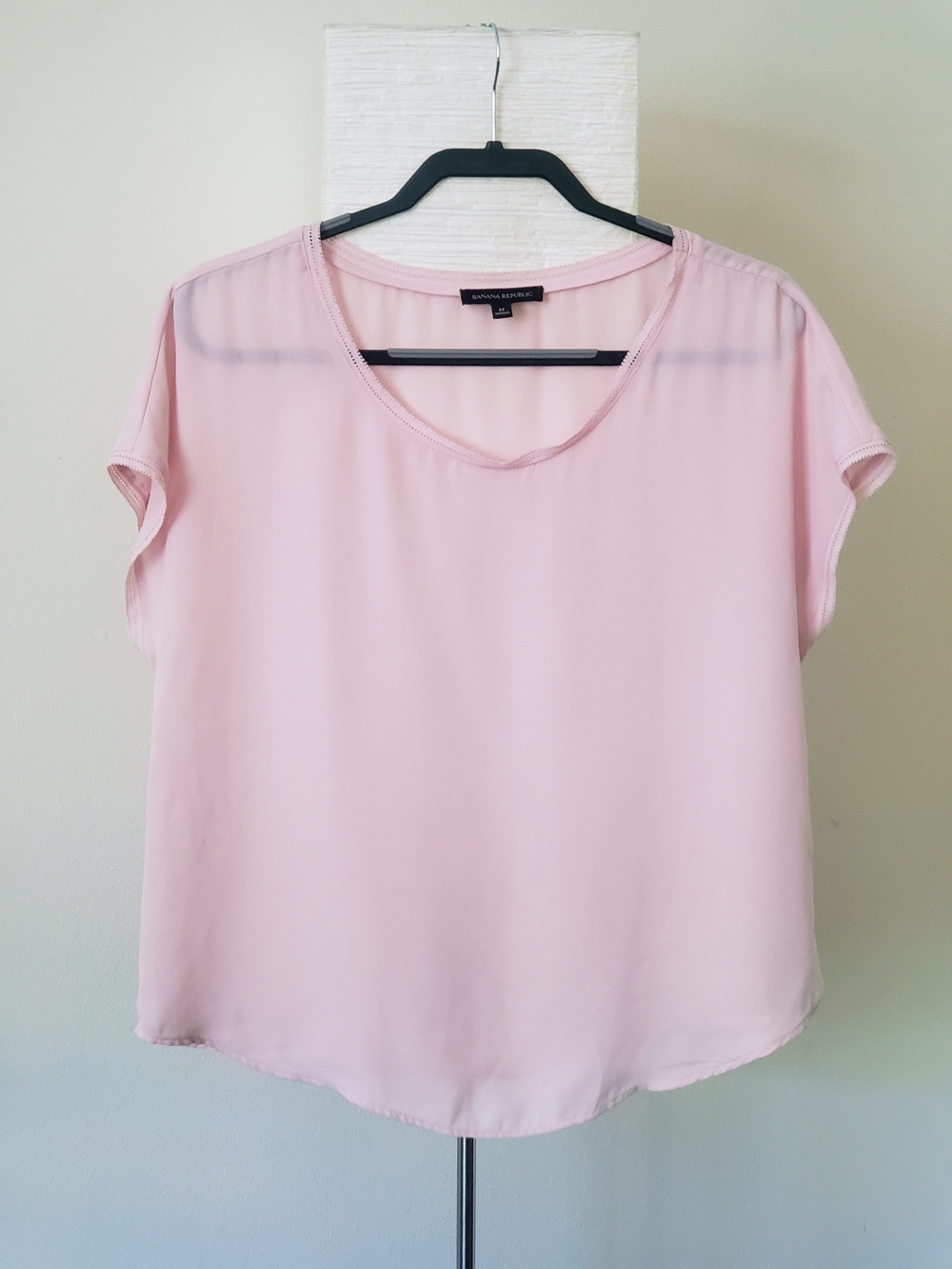 Banana Republic Light Pink Pastel Blouse Size M Relaxed Fit